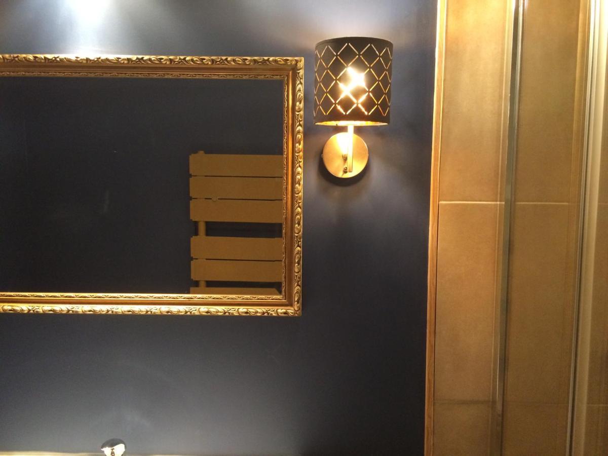 La Maison Bleue, Un Emplacement De Choix A Apartment *