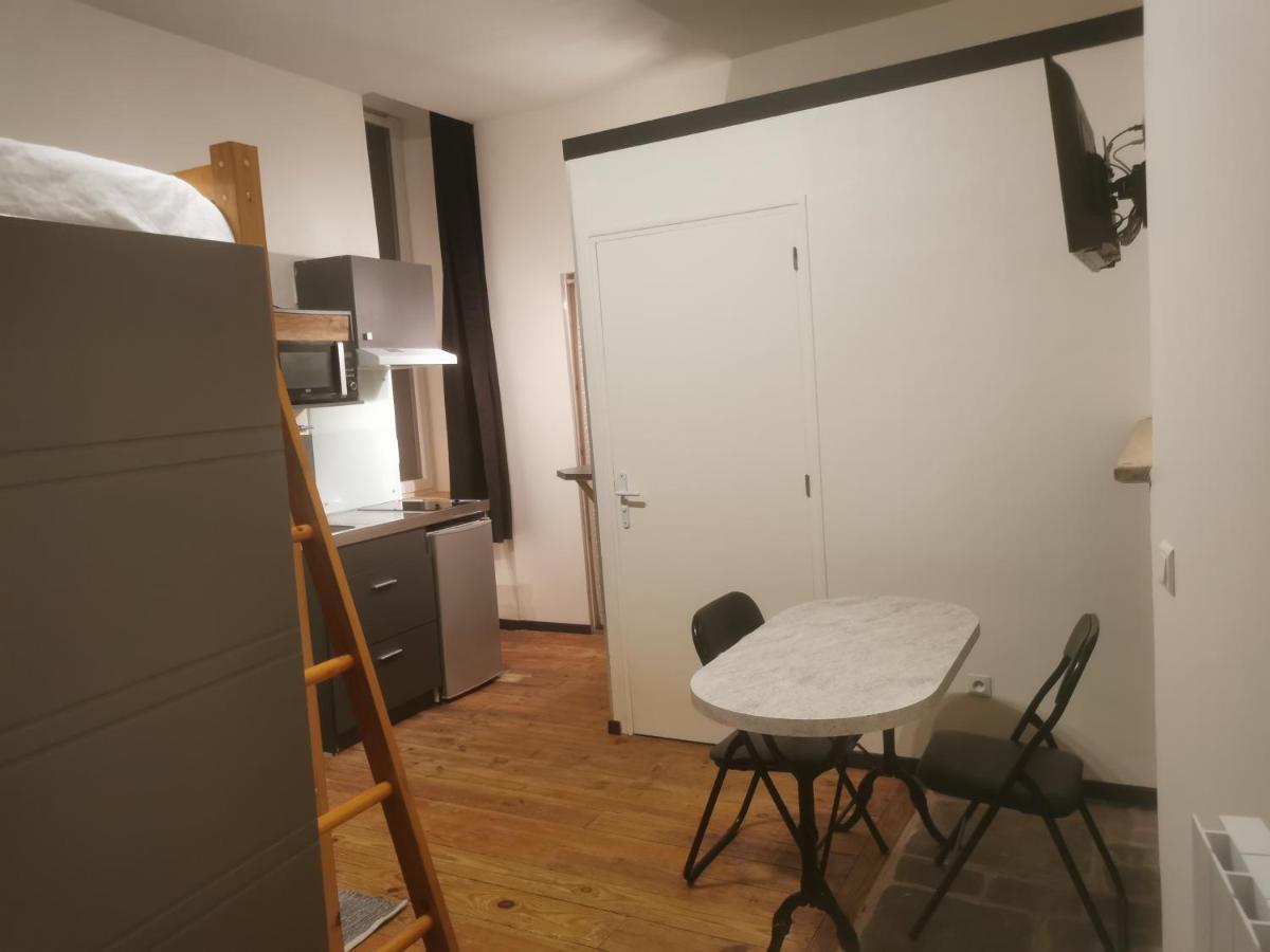 Apartment La Maison Bleue, Un Emplacement De Choix A *